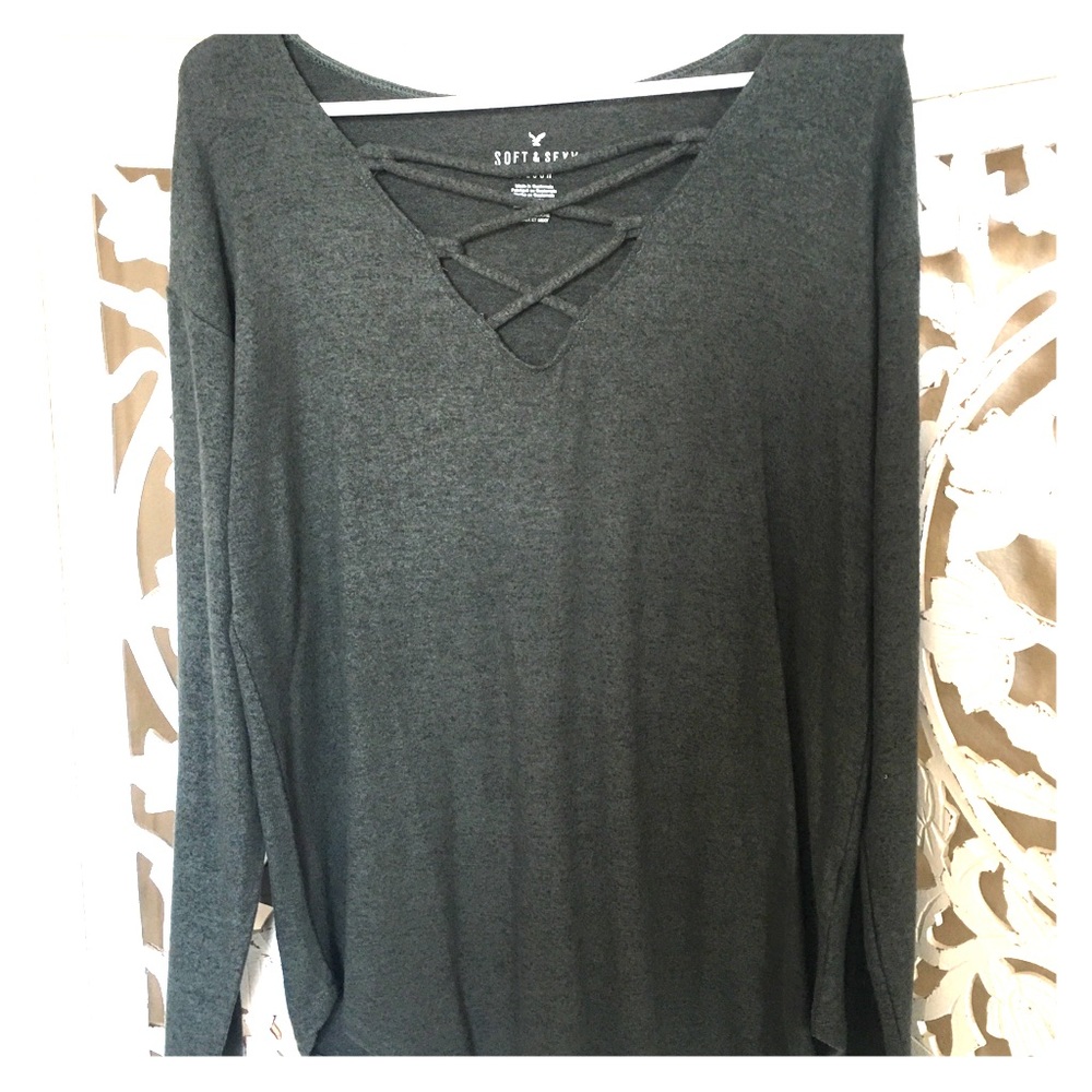 American Eagle criss cross top